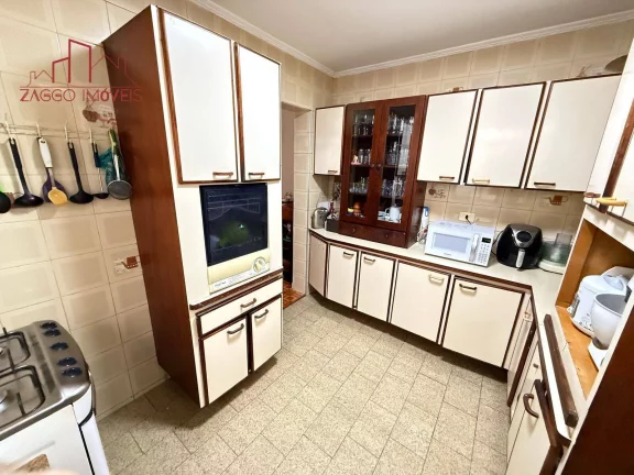 Imagem OPORTUNIDADE! Casa no Condomínio Andreas - 400m²
