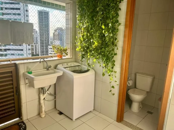 Imagem Apartamento de 135m² à venda, com 4 quartos (2 suítes), localizado em Boa Viagem, Recife - Pernambuco.