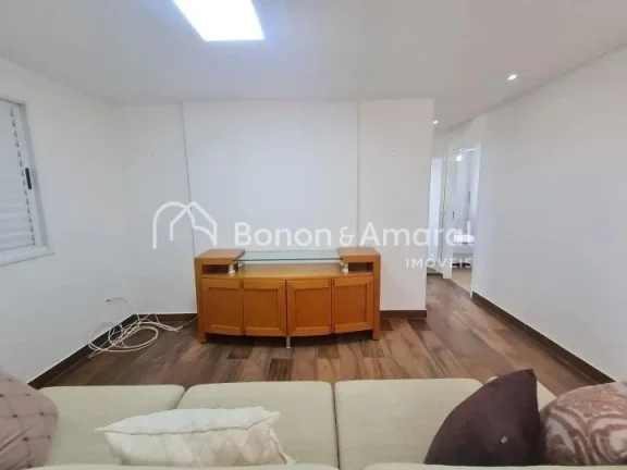 Imagem Apartamento totalmente reformado, localizado em andar alto com vista livre e privilegiada. Ambientes...