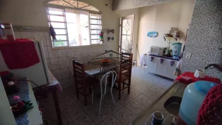 Imagem Casa à venda no bairro Parque Santa Clara - Guaratinguetá/SP