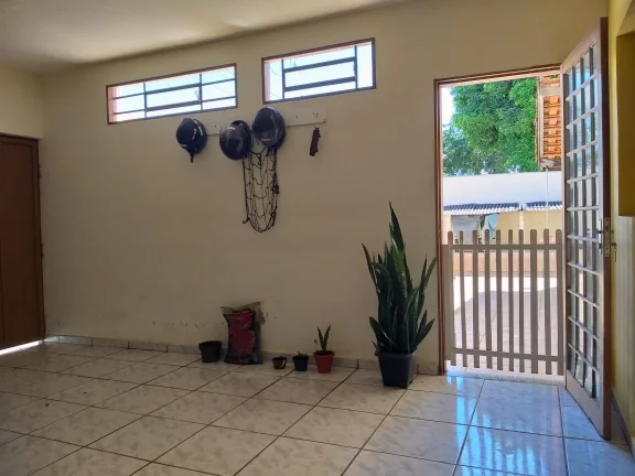 Imagem Casa tipo para venda em Jardim Lima com 3 quartos, sendo 1 suíte, 250m2
