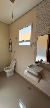Imagem EXCELENTE IMOVEL, CASA COM 4 SUITES PISCINA E HIDROMASSAGEM, PERTO DA PRAIA