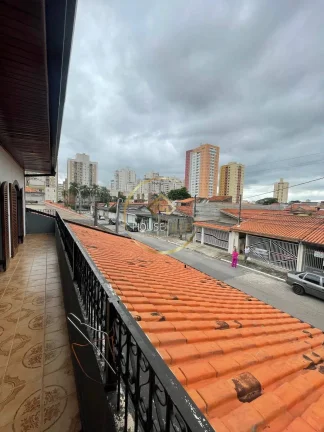 Imagem Casa Sobrado, 3 dormitórios ( 1 suíte), 2 vagas, 316m², Jardim Veneza, Sjc.