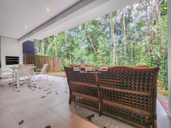 Imagem Belíssima casa de Villagio à venda com 4 Dormitórios sendo 2 suítes 223m² na Riviera de São Lourenço - Bertioga SP