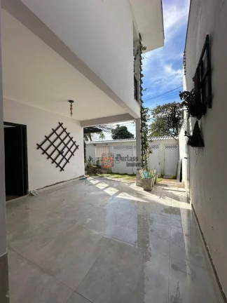 Imagem Sobrado com 4 dormitórios à venda, 200 m² por R$ 1.700.000 - Balneario Samburá - Peruíbe/SP