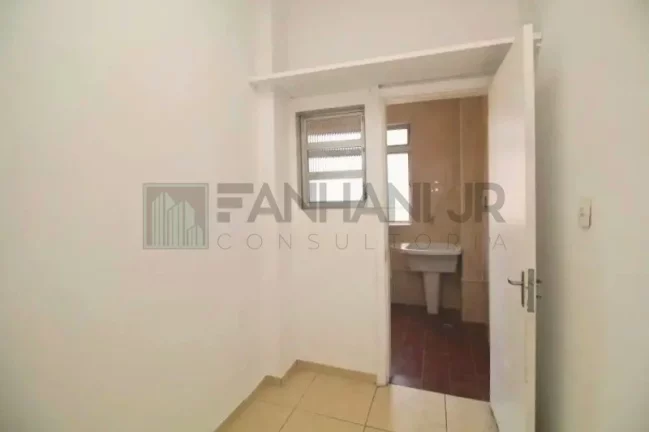 Imagem Imperdível oportunidade de apartamento à venda no Jardim Paulista, São Paulo-SP: 3 quartos, 1 suíte, 3 salas, 3 banheiros, 1 vaga de garagem, 170m².