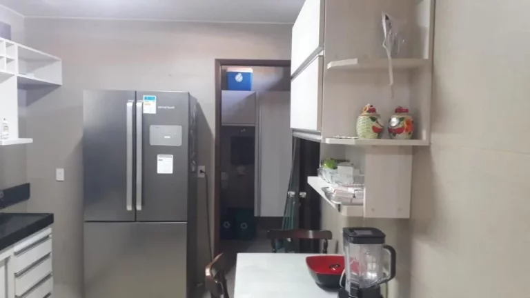 Imagem Ampla Casa de 183m² em Poço – Conforto, Segurança e Lazer!
