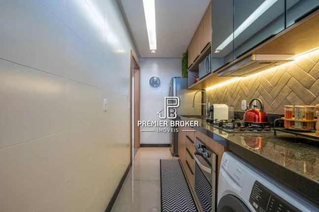 Imagem Apartamento com 2 dormitórios à venda sendo 1suite, 60 m² por R$ 515.000 - Várzea - Teresópolis/RJ