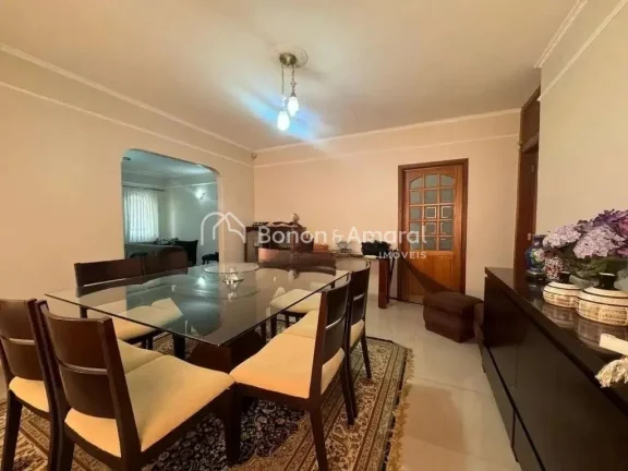 Imagem Casa de esquina Ã  venda no Jardim Eulina, com 200 metros de Ã¡rea Ãºtil, com 4 quartos, sendo 2 suÃ...