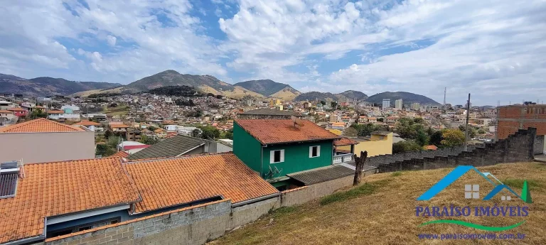 Imagem Oportunidade Única: Terreno Comercial em Avenida de Grande Fluxo!
