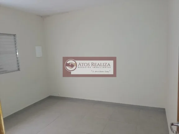 Imagem Oportunidade de locação no Guarapiranga. Alugo imóvel compacto de 1 dormitório, sala, cozinha, banheiro e Área de serviço, R$ 1.000