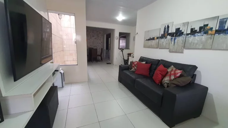 Imagem Casa à Venda em Santo Antônio | 5 Quartos, 3 Suítes e 350m² | Consultor Imobiliário Especialista