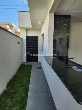 Imagem Casa nova com 3 quartos em condominio fechado