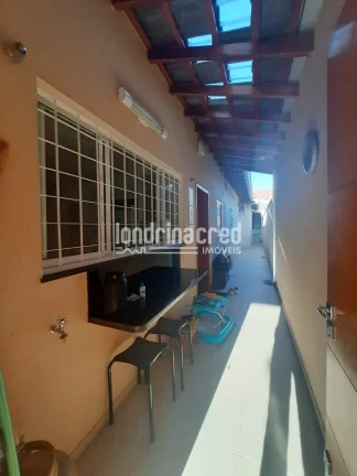 Imagem Casa à venda 3 Quartos, 1 Suite, 2 Vagas, 180M², San Fernando, Londrina - PR