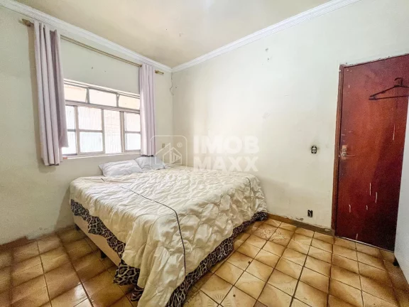 Imagem Casa à Venda Quadra 6 Sobradinho DF 6 Quartos 3 Banheiros 4 Vagas Duas Casas no Imóvel com Entradas Independentes Sobradinho Brasília