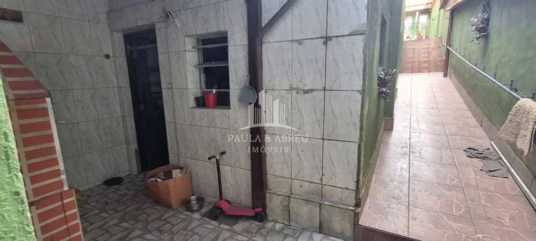 Imagem Sobrado 125m² ao Lado Colégio Barão de Mauá, 2 Dormitórios, 2 Banheiros, 4 Vagas, Churrasqueira no Vila Vitória, Mauá-SP