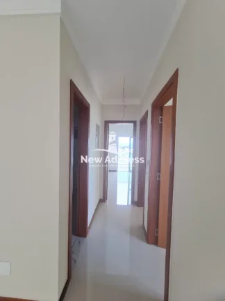 Imagem Apartamento na Praia da Costa com 120m², 3 quartos (1 suíte), 3 vagas, varandas e lazer completo. Andar alto, perto do Shopping Praia da Costa!