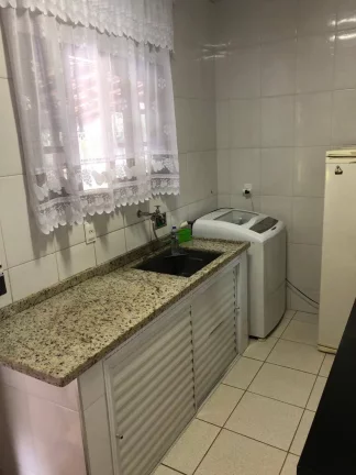 Imagem Vendo esta linda propriedade em Nova Friburgo. Bairro: Campo do Coelho.