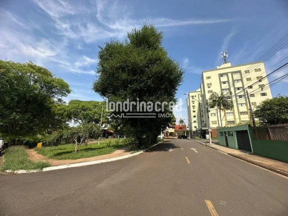 Imagem Imperdível: Apartamento 3 quartos, 1 vaga, elevador e armários planejados no Jardim Paraná, Londrina - PR. Apenas R$ 229 mil! Localização privilegiada!