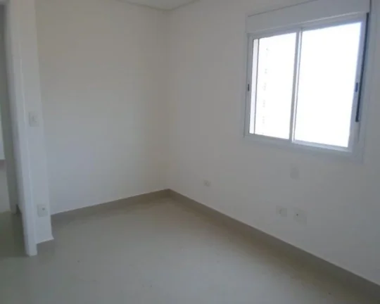Imagem Apartamento à venda no Guarujá na Praia das Pitangueiras.