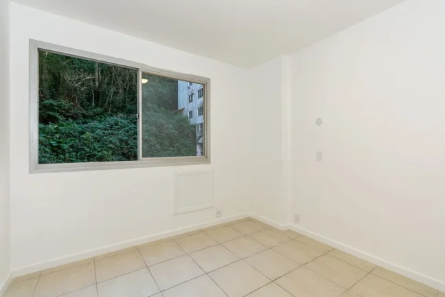 Imagem Apartamento Gávea - 86M², 2 Dorms, 1 Suíte, 1 Vaga Demarcada, Varanda, Salão de Festas, Playground, Brinquedoteca, Área Verde.