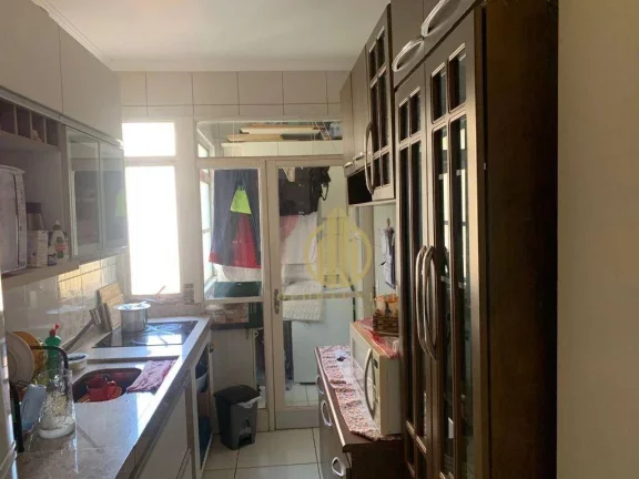 Imagem Apartamento 3 dormitórios 1 Suíte e Sacada à venda, 67 m² por R$ 278.000 - Iguatemi - Ribeirão Preto/SP