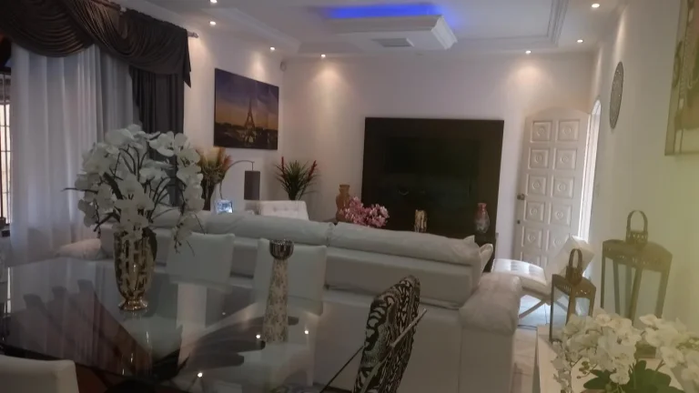 Imagem Casa para Venda em Itanhaém, Balneário Gaivota, 3 dormitórios, 1 suíte, 1 banheiro, 4 vagas