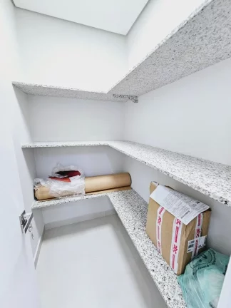 Imagem Casa de esquina com 3 suítes e escritório à venda, 233 m² por R$ 1.915.000 - Condomínio Fechado - Indaiatuba/SP