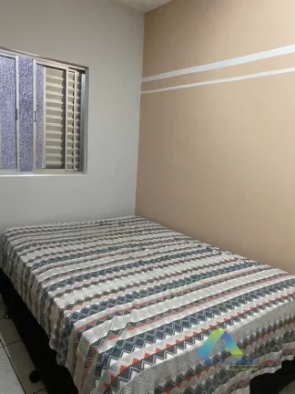 Imagem VILA LIVIEIRO Sobrado 190 metros, 3 dormitórios, 1 suíte, 2 vagas com ótima localização e valor !!!