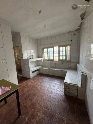 Imagem Casa com 2 dormitórios à venda, 100 m² por R$ 450.000,00 - Mirim - Praia Grande/SP