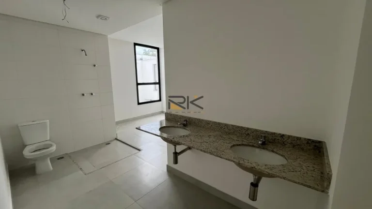 Imagem CASA EM CONDOMINIO À VENDA