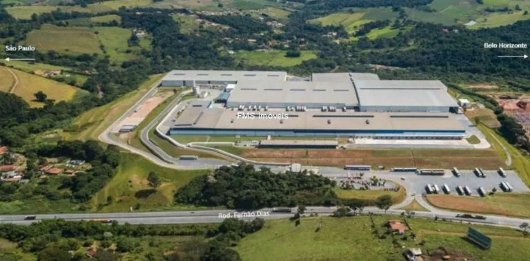 Imagem Galpão com 6388m2 em Extrema/MG