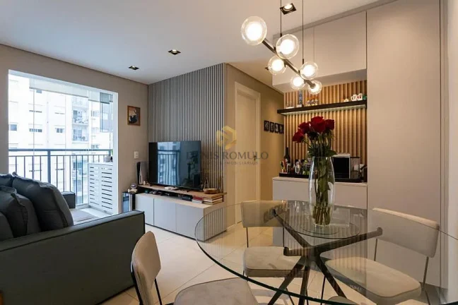 Imagem Apartamento com 2 quartos, 1 Suite - 50mt - Lapa, MOBILIADO