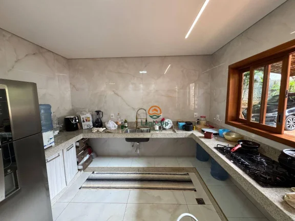 Imagem Casa com 3 dormitórios à venda, 198 m² por R$ 1.450.000 - Recanto do Poeta - Lagoa Santa/MG