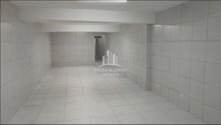 Imagem Aluga Salão Comercial em Avenida, 80m², Quarto, Lavanderia, Cozinha, 1 Banheiro, Porta Automática, no Jardim Zaíra, Mauá-SP