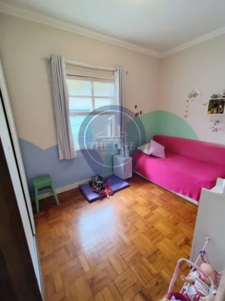 Imagem Imperdível Casa à Venda em São Paulo - 3 Quartos, 1 Suíte, 5 Banheiros, 3 Vagas na Liberdade!