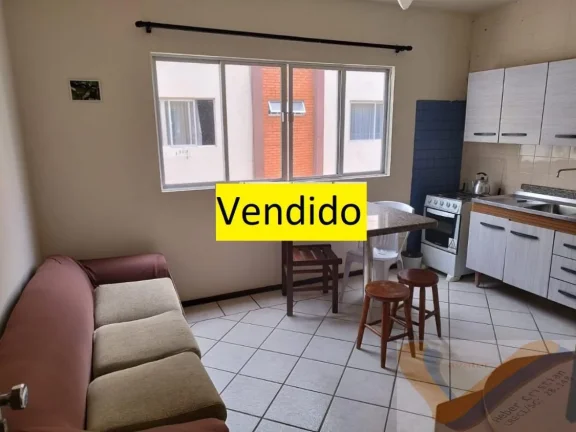 Imagem Praia de Canasvieiras, Florianópolis. Apartamento mobiliado, ótimo preço