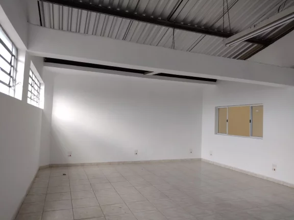 Imagem SALÃO COMERCIAL COM 650 METROS + 250 METROS DE MEZANINO PRÓXIMO CENTRO DO PARQUE NAÇÕES