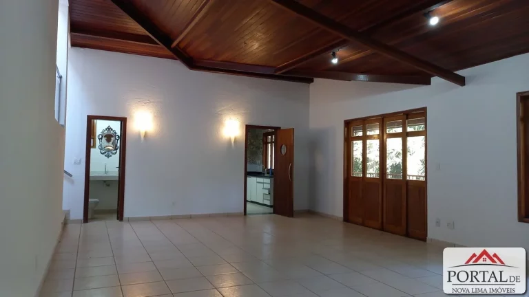 Imagem Casa para alugar no Vila Alpina em Nova Lima 320 m²