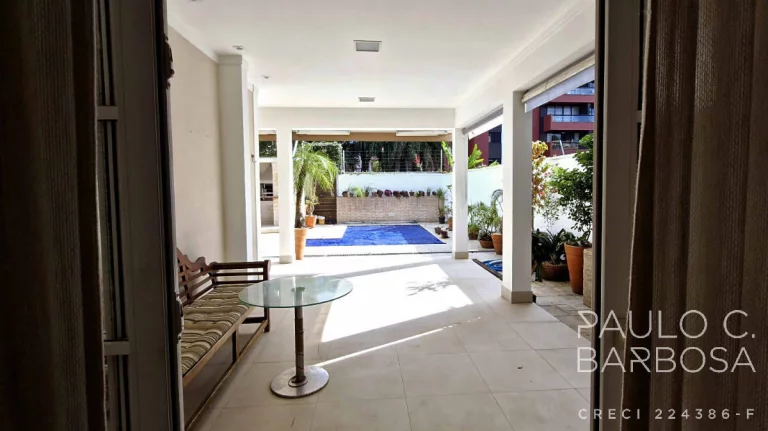 Imagem Jd. Leonor Venda - 4 Suítes - 4 Vagas - 300m²- ao lado do Sto. Américo