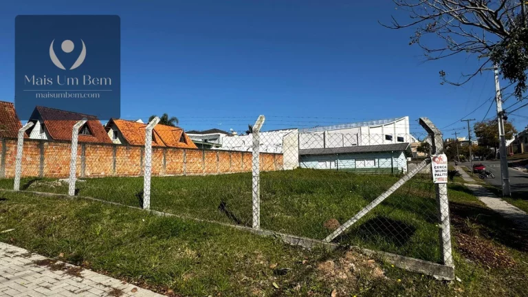 Imagem Terreno de esquina à venda por R$ 690.000 - Atuba - Curitiba/PR