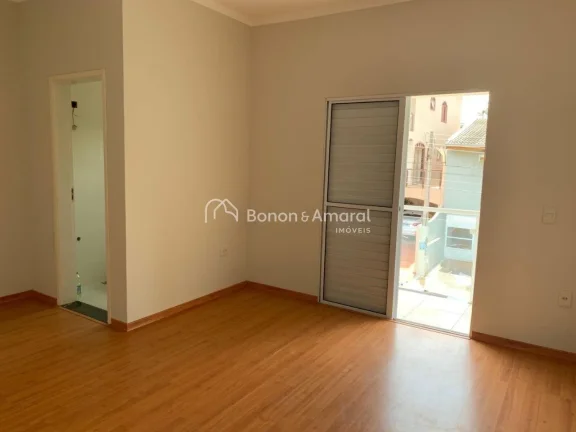 Imagem Esta casa moderna no Condomínio Mirante do Lenheiro combina arquitetura imponente, ambientes bem di...