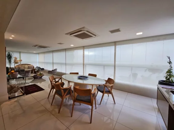 Imagem A 5ª Avenida Imóveis selecionou essa belíssima unidade no Edf. SOLAIRE - Ladeira da Barra: Exclusividade, sofisticação e Charme: R$8.500.000,00