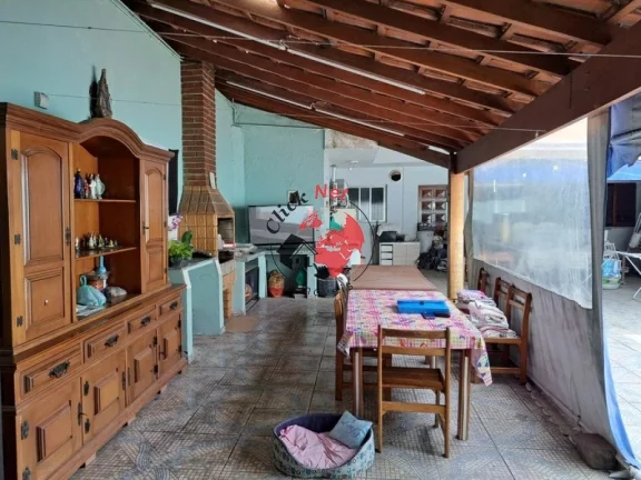 Imagem Casa térrea com edículas nos fundos à venda no Jardim Lavínia, São Bernardo do Campo com 5 dormitórios no total, 3 vagas, 296 m².
