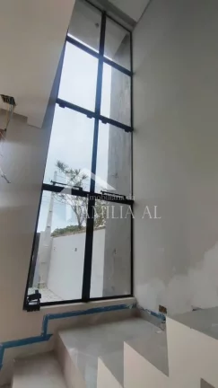 Imagem Geminado Alto Padrão com Piscina no bairro Glória