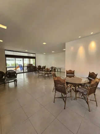 Imagem Apartamento 4 Quartos com 2 Suítes à Venda na Pituba | 167m² | Nascente | Andar Alto