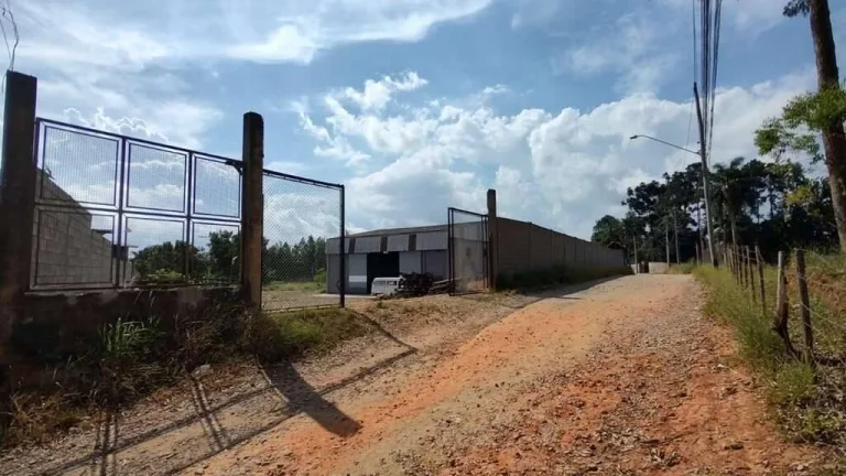 Imagem Galpão 3.000 m², fabricação, estoque, trifásico, fácil acesso