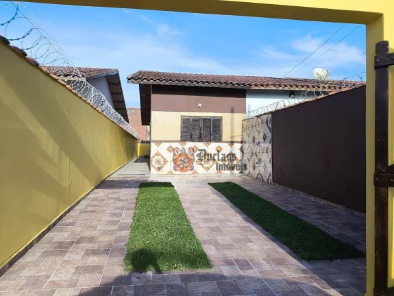 Imagem Casa com 2 dormitórios à venda, 60 m² por R$ 250.000,00 - Vila Erminda - Peruíbe/SP