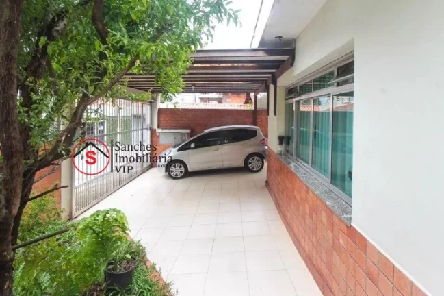 Imagem CASA TÉRREA COM 4 DORMITÓRIOS A VENDA NA VILA PRUDENTE, PRÓXIMO AO LARGO DA VILA ZELINA. TERRENO DE 300 METROS 10X30