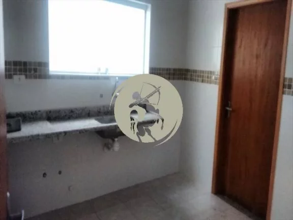 Imagem SOBREPOSTA NOVA PROXIMO AO CANAL CINCO COM PISCINA E CHURRASQUEIRA, 2 VAGAS DE GARAGENS, LOCALIZAÃÃ...